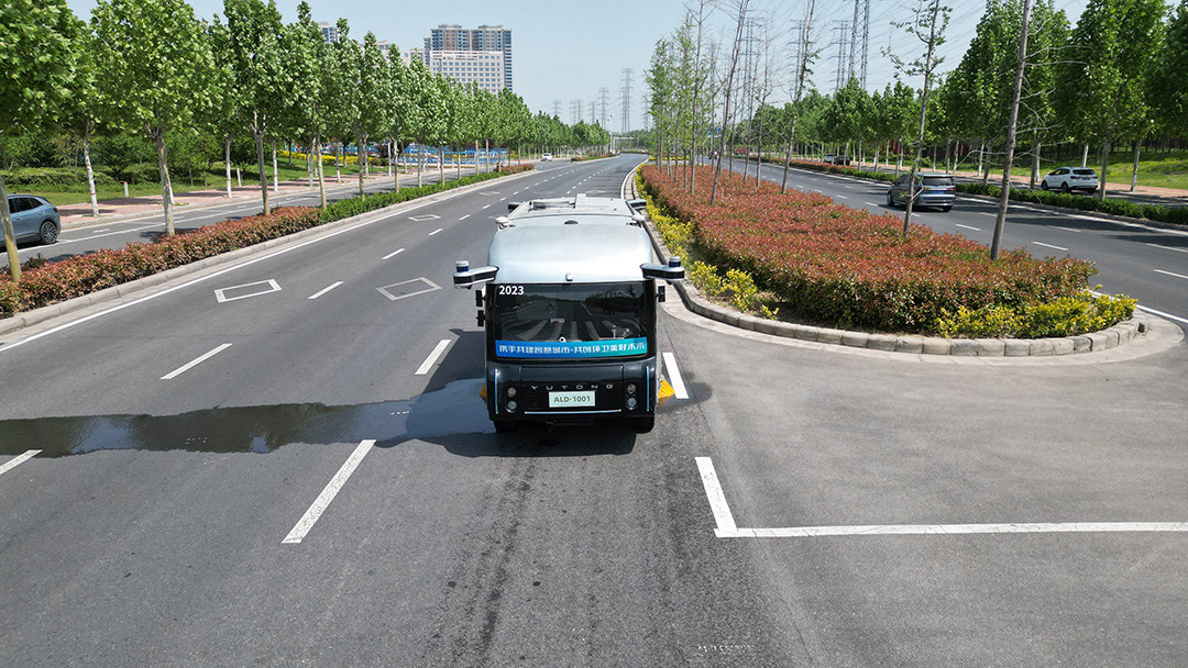 科技引领∣紧跟“城市+AI”浪潮，领跑自动驾驶环卫新赛道