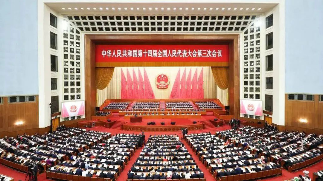 服务两会，实力保障！宇通环卫全力护航两会盛事！
