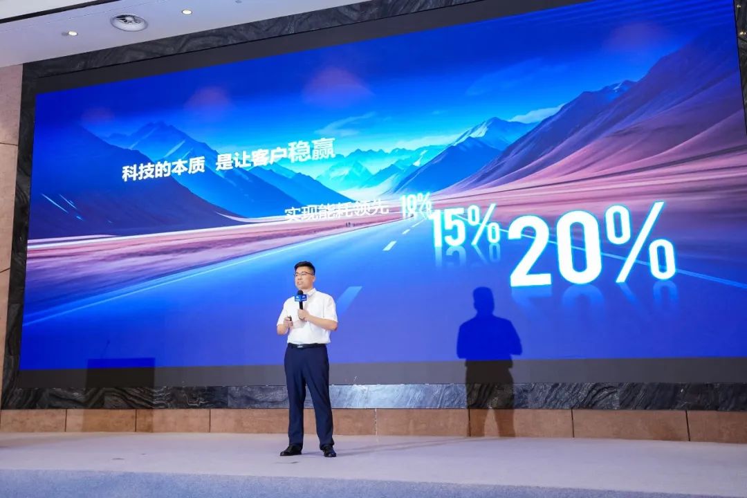 跑赢每一度 | 客户实证“年省18万”，宇通重卡T系列2025款长沙上市获热捧