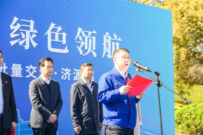 2024开年以来国内最大批量氢燃料牵引车成功交付！3.jpg